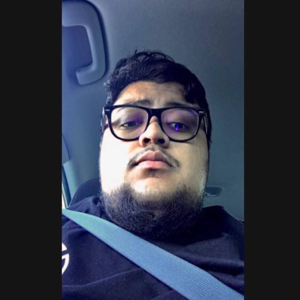 Meet your Posher, Julio